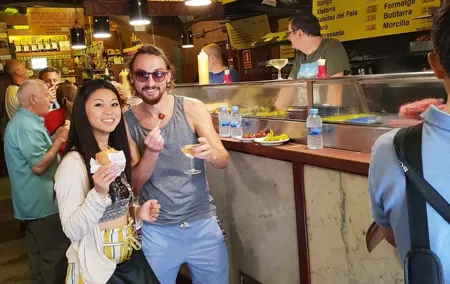 Barcelona Highlights with a Local Friend