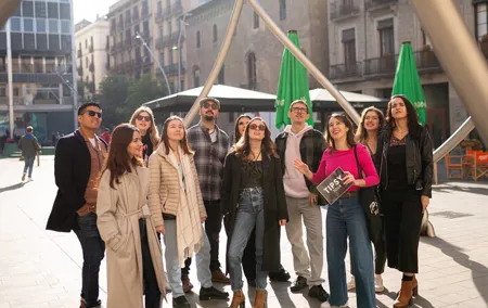 Barcelona Marvels: A Guided Walking Tour of the City’s Highlights