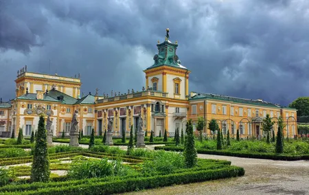 2-Hour Guided Tour to Wilanów Palace in Warsaw