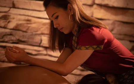 90 min Thai-Bali Fusion Massage at THAI SPA MASSAGE BARCELONA
