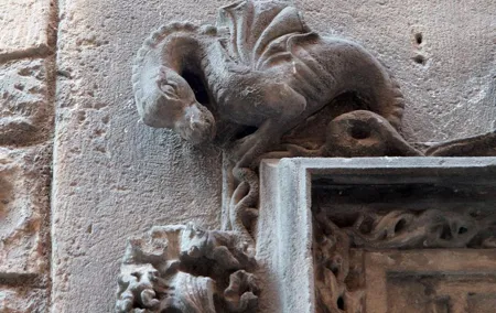 Gothic Quarter Insights & Tapas Experience