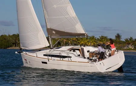 1 Day Private Sailing Tour from Sitges
