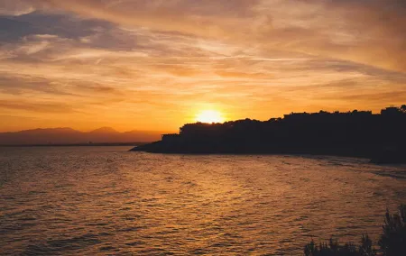 Private Transfer from Barcelona Aiport to Calella