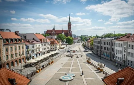 Private transfer between Warsaw and Białystok(One way/Round trip/Chauffeur hire)
