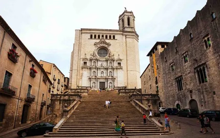 Girona Tour