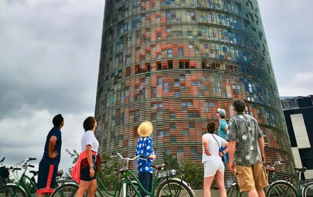 Eco-friendly Barcelona Bike Tour from a Local Perspective