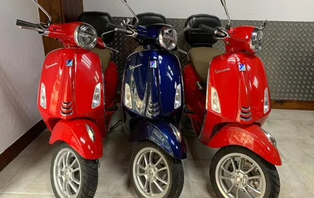 Vespa Spring 50cc rental