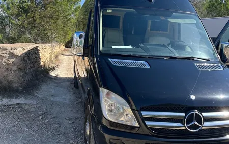 Private Transfer from Barcelona Airport to Barcelona Center Port