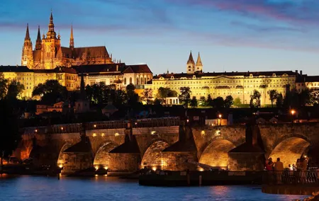 Prague Night Tour and River Vltava Dinner Cruise