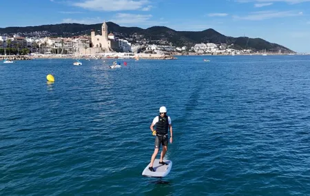 Sitges: 1 Hour E-Foil Private Experience