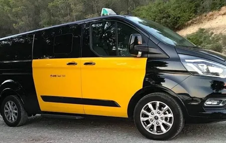 24 Hour Private Transfer from Barcelona Airport to City Centre