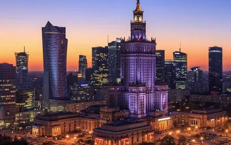 Palace of Culture & Science + Polish Vodka Museum: SMALL GROUP /inc. Pick-up/