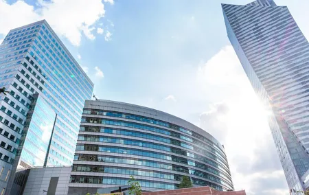Architectural Warsaw: Private Tour with a Local Expert