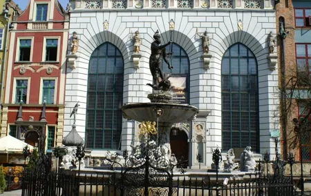Private guide-driver & van services in Poland & Central Europe