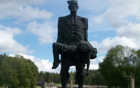 Khatyn memorial - Stalin line- Minsk Sightseeing. One day tour. Natallia Truchan