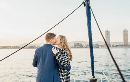 Marriage Proposal Boat Trip in Barcelona