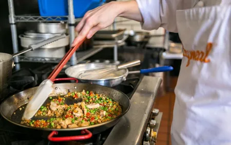 Market Tour & Paella Cooking With Wine in Central Barcelona