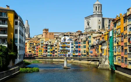 Catalonia Private Cultural Sightseeing Tour from Barcelona