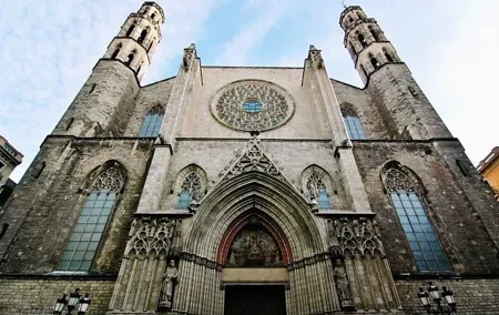 Barcelona Kickstart Tour (City Highlight Private Tour)