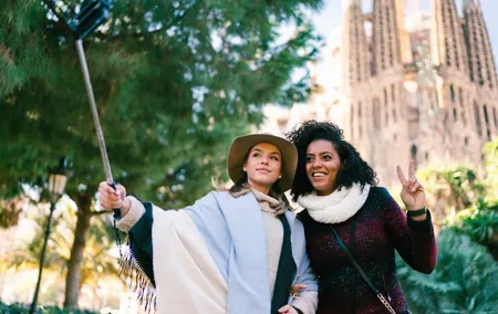 Gourmet Private Tour: Gothic Quarter and Sagrada Familia Tickets