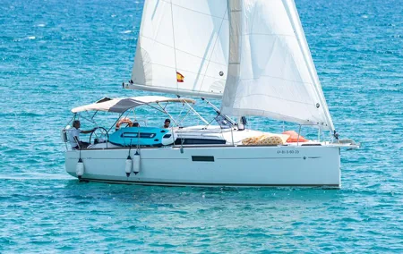 Sailing boat rental in Sitges Sail to the Mediterranean