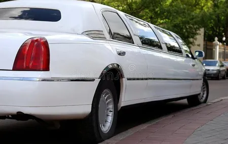 Private Transfer Barcelona City to El Prat Airport Barcelona