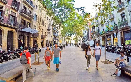 Barcelona City Kickstart: Private Tour