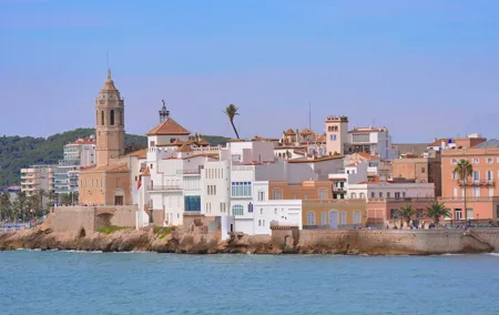 Touristic highlights of Sitges on a Private half day tour with a local