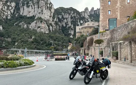 Trail motorcycle rental for Montserrat
