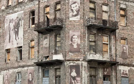Private Tour Warsaw Ghetto Jewish Cemetery POLIN Museum