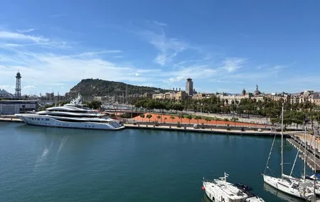 Explore 19th Century Barcelona Walking Tour with Boat Trip
