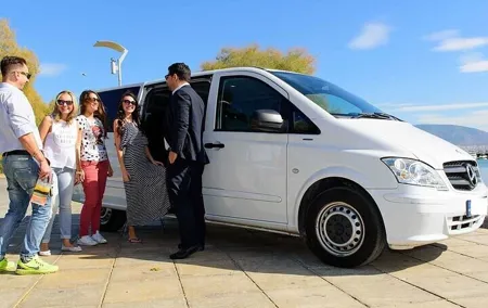 Private Transfer from Barcelona to La Roca Shopping Village