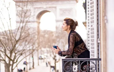 Arc de Triomphe Professional Photoshoot