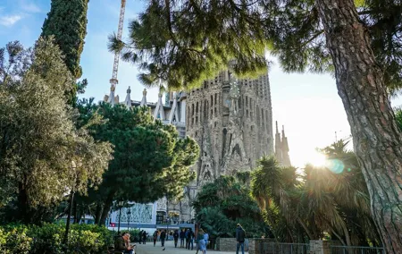 Explore Barcelona: A 3-Hour Guided Walking Tour Experience