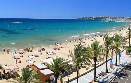 Transfer from BCN Airport to Salou/ Port Aventura/ Cambrils