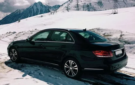 Transfer from Barcelona Airport to Andorra. (1 to 3 passengers)