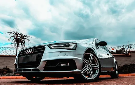 Private Transfer 1 way Barcelona El Prat BCN Airport to Barcelona city and Hotel