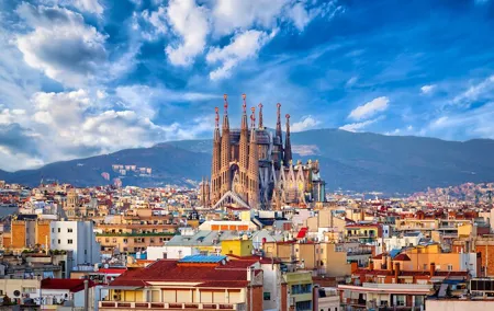 Private Sagrada Familia Tour Exploring Gaudi's Masterpiece