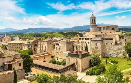 Girona and Costa Brava Private Tour from Barcelona by Car