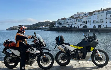 4-Day Private Tour between Sea and Mountain from Barcelona