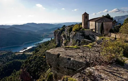 Private Tour to Siurana and Montsant area from Barcelona