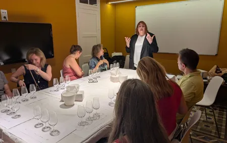 Wine & Scent Experience in Barcelona