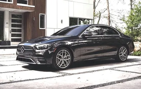Barcelona Airport BCN Round-Trip Transfer by Business Car