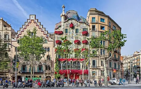 Barcelona Highlights Private Full-Day Tour