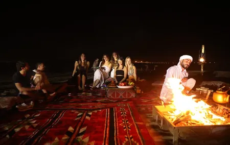 Dubai Overnight Desert Safari, BBQ & Stargazing at Al Khayma Camp