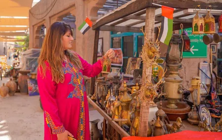 Dubai Old and Modern City Tour with Blue Mosque Visit