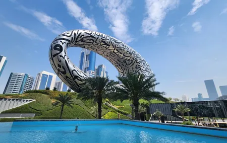 Dubai Top Ten Must-see Sights with Burj Khalifa and Transfers