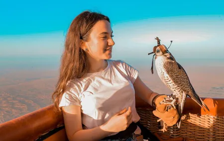 Hot Air Balloon Ride & In-flight Falcon Show including Transfers