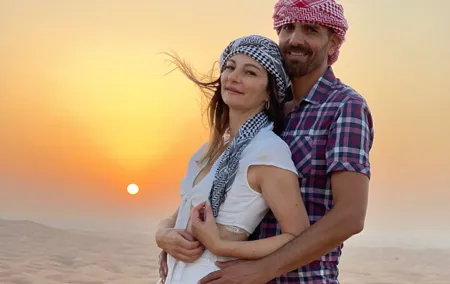 Sunrise Desert Safari with Sand Boarding and Camel Ride
