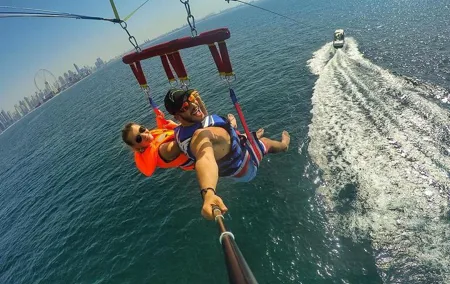 Jumeirah Beach Parasailing Experience in Dubai